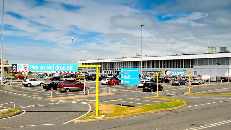 Glasgow-Prestwick-Airport-Car-parking-