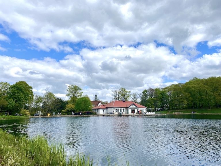 the boathouse rouken glen outside