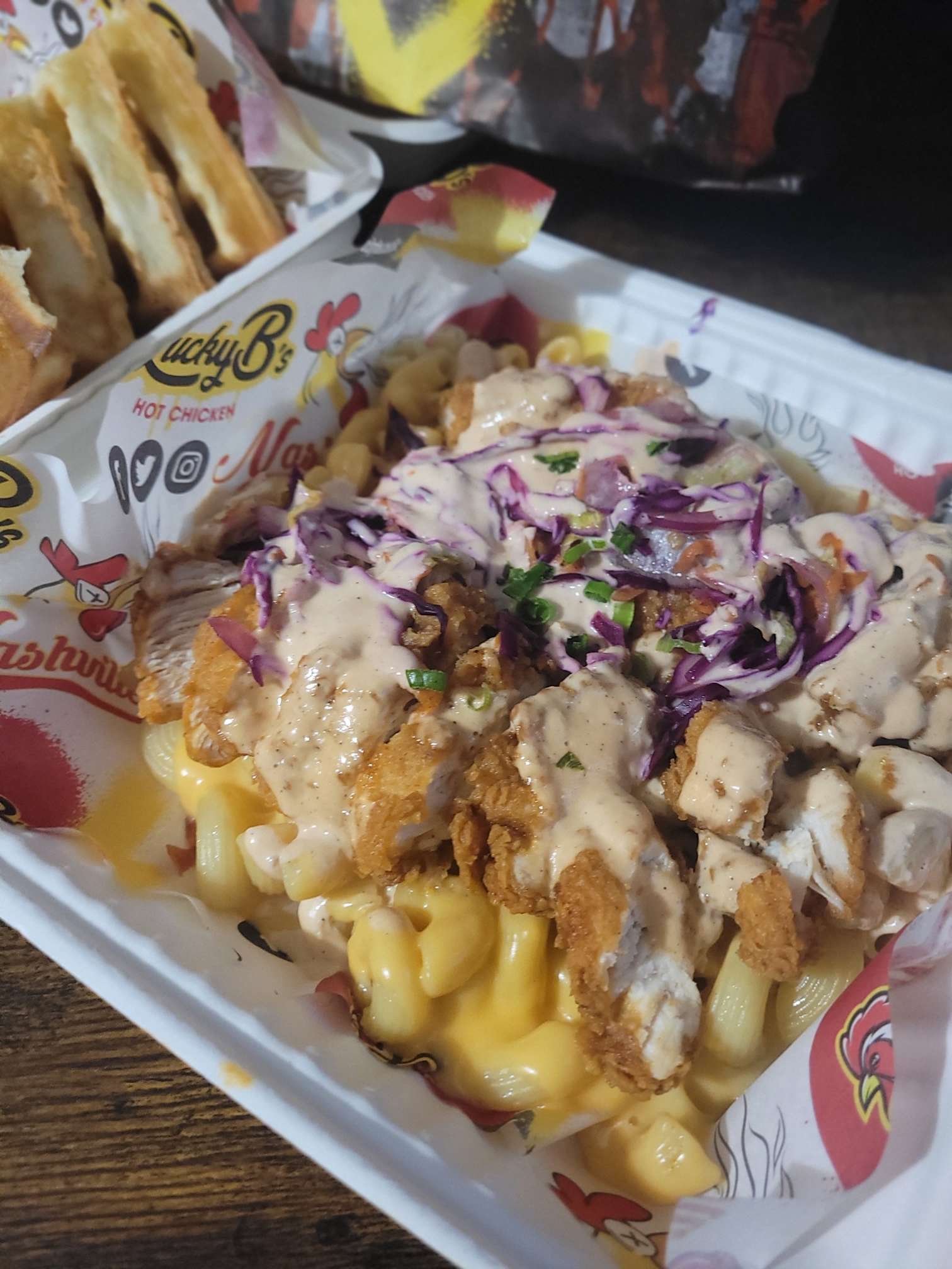 lucky b's loaded mac and cheese