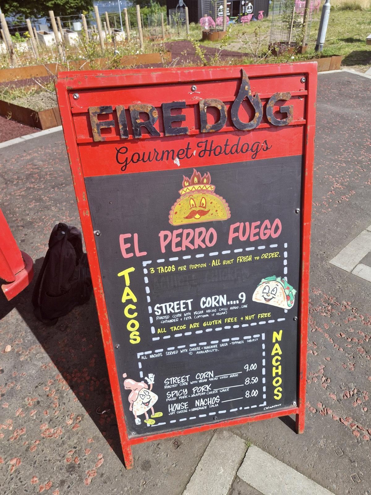 el perro fuego menu