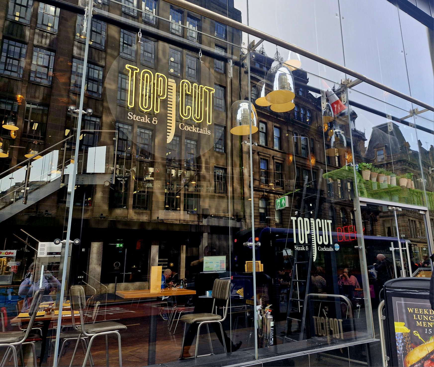 Top Cut Glasgow Review outside